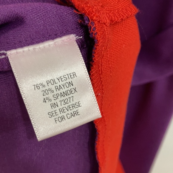 Sleeveless Stretch Knit Dress - Picture 5 of 5